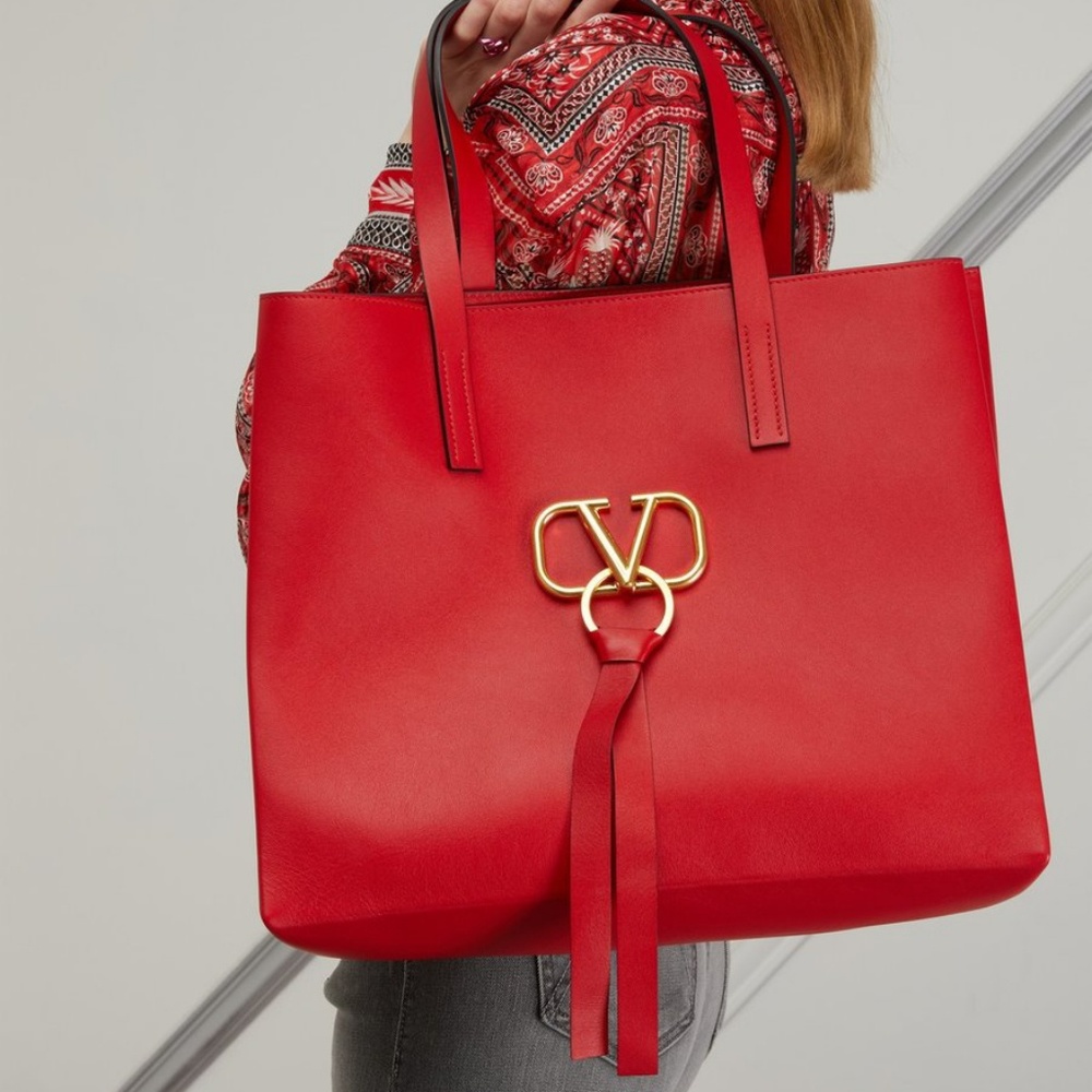 NWT VALENTINO Large V-RING Shopping Tote - Red